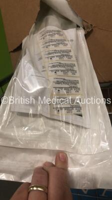 15 x Boxes of DePuy CMW CEMVAC Vacuum Mixing System *10 in Each Box* (Cage Not Included - Out of Date) - 5