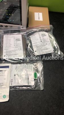 EDAN iM8 Patient Monitor with Printer,ECG,NIBP,SpO2,T1 and T2 Options,Assorted Leads and Accessories (Powers Up in Excellent Condition) - 5