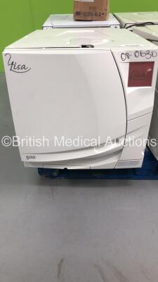 1 x W&H Lisa 500 Model 517 Autoclave (Powers Up - Chip to Top Cover - See Pictures)