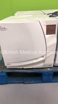 1 x W&H Lisa 500 Model 517 Autoclave (Powers Up - Cracks to Casings - See Pictures)