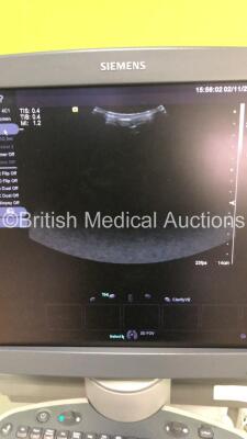 Siemens Acuson S2000 Flat Screen Ultrasound Scanner Model 10041461 *S/N 202991* **Mfd 12/2010** Software Version 400.1.031 with 6 x Transducers / Probes (14L5, 9L4, 4C1 *Mfd 2010* , EC9-4 *Mfd 2010*, 6C2 and 4C1 *Mfd 2010) (Powers Up) ***IR239*** - 16