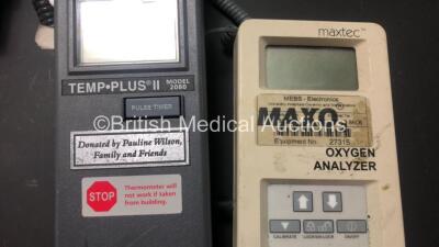 Mixed Lot Including 5 x Footswitches, 1 x Alaris IVAC Temp Plus II Model 2080 Thermometer, 1 x Datascope Passport Power Supply and 1 x Maxtec Oxygen Analyzer - 5