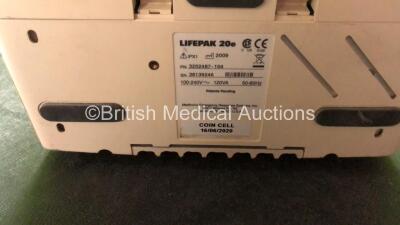 Lifepak 20e Defibrillator / Monitor with ECG and Printer Options Including 1 x Paddle Lead and 1 x 3 Lead ECG Lead (Powers Up with Missing Door-See Photo) - 5