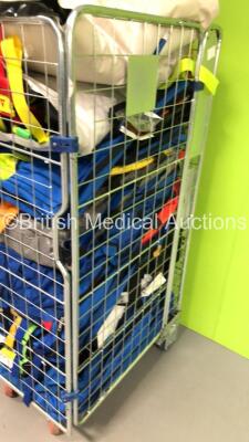 Cage of Mixed Ambulance Equipment Including Skid Mats,Splints and Lifepak Defibrillator Bags (Cage Not Included) - 3