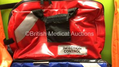 Mixed Lot Including 1 x Oxygen Bottle Carry Bag, 2 x Ferno Frac Immobiliser Leg Splints,1 x Ferno Frac Strap, 1 x Carry Bag and 1 x Ferno Compact Track 2 Chair Attachment *SN CT05875T* - 3