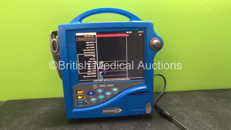 GE Dinamap PRO 1000 Patient Monitor Including ECG, SpO2, Printer and Temp Options (Powers Up) *SN WAA05250088SA*