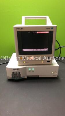 1 x Philips M3 M3046A Patient Monitor * Mfd 2004 * and 1 x Philips M1013A Gas Module with Water Trap (Both Power Up)