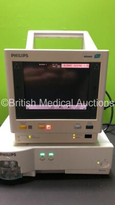 1 x Philips M3 M3046A Patient Monitor * Mfd 2004 * and 1 x Philips M1013A Gas Module with Water Trap (Both Power Up) - 2