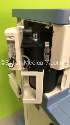 Drager Fabius GS Premium Anaesthesia Machine Software Version 3.34a Total Hours Run 4715 Total Ventilator Hours 858 with Bellows, Absorber and Hoses (Powers Up) *S/N ASFK-0142* **Mfd 2014* - 7