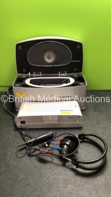 Siemens Unity 2 Audiometer with Siemens Unity 2 Docking Station, 2 x Headphones and 1 x Finger Trigger (Powers Up)