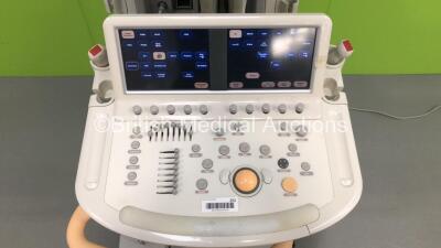 Philips iE33 Flatscreen Ultrasound Scanner Software Version 6.3.7.745 with 4 x Transducers/Probes (1 x S5-1,1 x X5-1 and 2 x Pencil Probes) and 1 x 3-Lead ECG Lead (Powers Up-Cracks to Keyboard-See Photos) * SN B043N0 * * Mfd Aug 2011 * *IR254* - 6