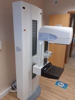 Hologic Selenia Mammography System with Workstation *Mfd - Sept 2010* and Accessories *This Unit has been Professionally Deinstalled from a Working Clinical Environment*