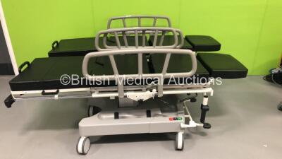 2 x Huntleigh Nesbit Evans Hydraulic Patient Examination Couches with Cushions (Hydraulics Tested Working)