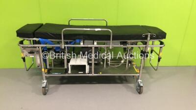 Ambulance Critical Care Trolley/Stretcher with Mattress