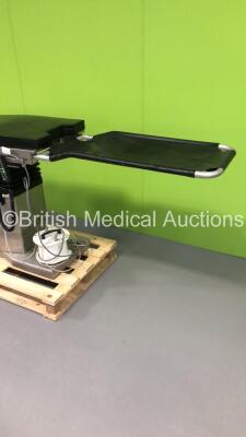 ALM/FHSurgical Transferis Electric Operating Table Ref 541672999 with Controller,Cushion and Attachment (Powers Up) * On Pallet * * SN AR 000764 * - 7