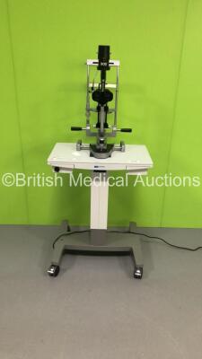 Haag-Streit Bern SL900 Slit Lamp with 2 x 12,5x Eyepieces on Haag-Streit International Hydraulic Table (Powers Up with Good Bulb) * SN 900.2.1.70478 *