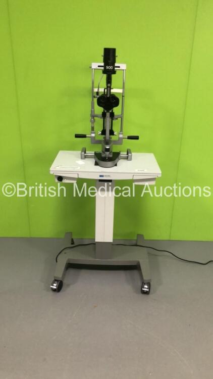 Haag-Streit Bern SL900 Slit Lamp with 2 x 12,5x Eyepieces on Haag-Streit International Hydraulic Table (Powers Up with Good Bulb) * SN 900.2.1.70478 *