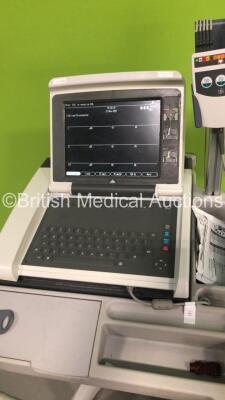 GE MAC 5500 ECG Machine on Stand with 1 x 10-Lead ECG Lead (Powers Up) - 3