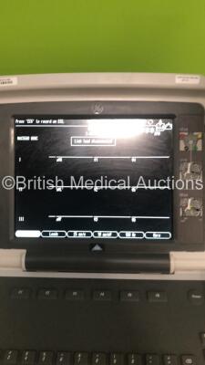 GE MAC 5500 ECG Machine on Stand with 1 x 10-Lead ECG Lead (Powers Up) - 4