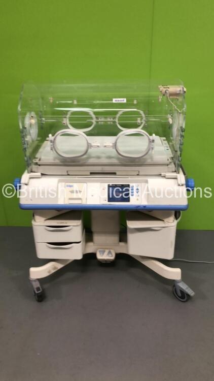 Drager Air-Shields Isolette C2000 Infant Incubator Software Version 3.00 with Mattress (Powers Up)