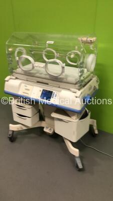 Drager Air-Shields Isolette C2000 Infant Incubator Software Version 3.00 with Mattress (Powers Up) - 4