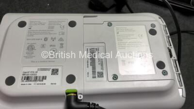 Job Lot of Dream Station Units Including 2 x Philips Respironics Dream Station BiPAP S/T Units (Both Power Up, 1 with Missing Dial-See Photo) 2 x Philips Respironics Dream Station CPAP Units (Both Power Up) 6 x Philips Respironics Dream Station Humidifier - 6