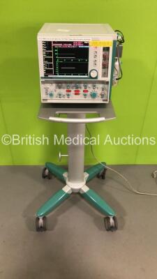 Stephan Stephanie Ventilator Version 3.62 en on Stand - Running Hours 15180 (Powers Up with Error - See Pictures) - 4