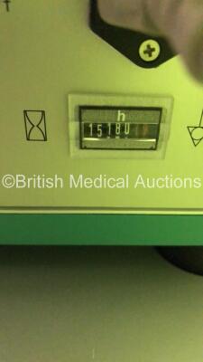 Stephan Stephanie Ventilator Version 3.62 en on Stand - Running Hours 15180 (Powers Up with Error - See Pictures) - 9