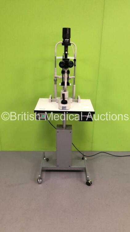 Topcon SL-3D Slit Lamp with 2 x 10x Eyepieces and 2 x 16x Eyepieces on Hydraulic Table (Powers Up with Good Bulb-Damaged Power Supply Cables-See Photos) * SN 204328 *