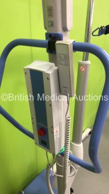 1 x Datascope Passport XG Patient Monitor on Stand with SPO2, BP, T, IBP1 and IBP2 Options (Powers Up), 1 x Marsden Sitdown Weighing Scales and 1 x Joerns Oxford Presence 227 Electric Patient Hoist with Battery and Controller (Powers Up) *S/N 678902 / PJ2 - 8