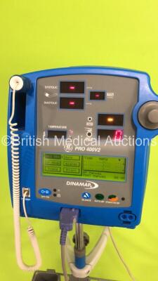 GE Dinamap Pro 400V2 Vital Signs Monitor on Stand with SP02 Finger Sensor (Powers Up) *S/N FS0125118* - 3