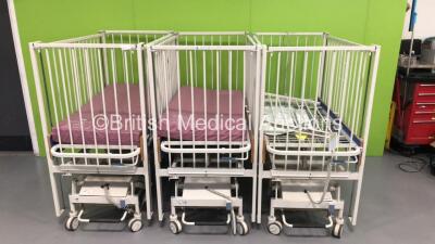 3 x Huntleigh Electric Infant Cots with 2 x Mattresses (Unable to Power Test Due to No Controllers) * SN 771790 / 771762 *