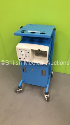 Covidien RapidVac Smoke Evacuator on Electrosurgical/Diathermy Trolley (Powers Up) - 4