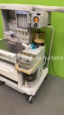 Datex-Ohmeda Aestiva/5 Anaesthesia Machine with Datex-Ohmeda Aestiva SmartVent 7900 Software Version 4.8,Absorber,Oxygen Mixer,Bellows and Hoses (Powers Up-Missing 1 x Draw-See Photos) - 6