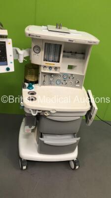 Datex-Ohmeda Aespire View Anaesthesia Machine Software Version 06.20 with Bellows,Oxygen Mixer and Hoses (Powers Up) - 6