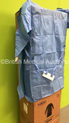 200 x YADU Medical Surgical Gowns Reinforced (4 x Boxes of 50) * Stock Photo Taken * - 3