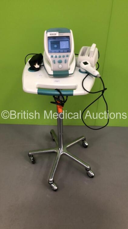 Verathon BVI 9400 Bladder Scanner Part No 0570-0190 with Transducer / Probe, 2 x Batteries and Charger on Stand (Powers Up - Probe Casing Cracked)