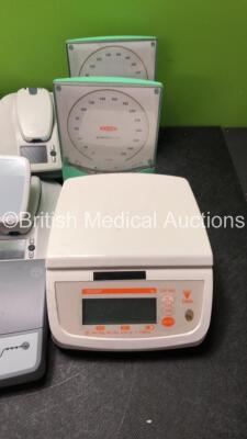 18 x Medtronic MyCareLink Patient Monitors, 1 x Boston Scientific Latitude Communicator, Medtronic CareLink Monitor Ref 2490C, 2 x Accoson GreenLight 300 Blood Pressure Meter, DIGI DS-502 Digital Weighing Scales, and 5128754 rev 13 VCT Phantom - 2