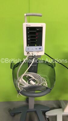 4 x Mindray Datascope Duo Patient Monitors on Stands with 4 x BP Hoses and 4 x SpO2 Finger Sensors (All Power Up) * SN MD17441-B3 / MD09687-B9 / MD10284-C9 / MD16474-H2 * - 2