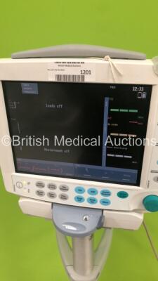 GE S5 F-FM-01 Patient Monitor on Stand with 1 x E-PSMP-00 Module with NIBP,P1/P2,T1/T2,SpO2 and ECG Options * Mfd 2010 * (Powers Up) * SN 6651834 / 6646189 * * Mfd 2010 * - 4