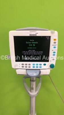 GE S5 F-FM-01 Patient Monitor on Stand with 1 x E-PSMP-00 Module with NIBP,P1/P2,T1/T2,SpO2 and ECG Options * Mfd 2010 * (Powers Up-Crack to Casing-See Photos) * SN 6657879 / 6646197 * * Mfd 2010 * - 2