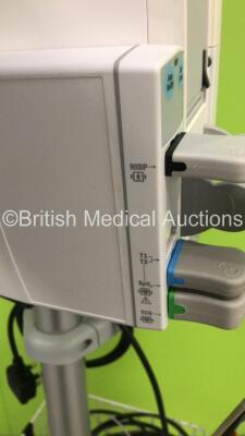 GE B30 Patient Monitor with 1 x E-PSMW Patient Side Module with NIBP,T1,T2,SpO2 and ECG Options * Mfd 2011 *,Printer Options,1 x BP Hose,1 x SpO2 Finger Sensor and 1 x 3-Lead ECG Lead on Stand (Powers Up) * Mfd 2011 * - 8