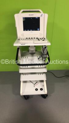 Siemens Medical Acuson Cypress Portable Ultrasound Scanner Model No 08267219 Software Version 12.31 with 1 x Transducer/Probe (1 x 3V2c) on Stand (Powers Up-Damage to Keyboard-Not Attached-See Photos) * SN 73666 * * Mfd 2004 * *IR282* *H*