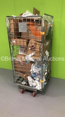 Large Cage of Mixed Consumables Including Face Mask Visors,Marshall Visionary Single Use Cushions Masks,Marshall Visionary Single Use Manual Resuscitators and Smiths Medical Portex Thoracic Catheters (Cage Not Included) - 2