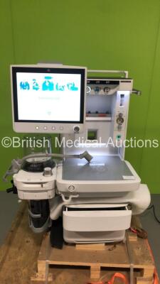 GE Carestation 650c Anaesthesia Machine Software Version 01 with Bellows Absorber and Hoses (Powers Up) *S/N SM8153600092WA* **Mfd 08/15** TRADE RESTRICTIONS * Countries under embargo or trade restrictions, countries where refurbished equipment sales are