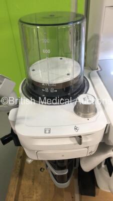 GE Carestation 650c Anaesthesia Machine Software Version 01 with Bellows Absorber and Hoses (Powers Up) *S/N SM8153600092WA* **Mfd 08/15** TRADE RESTRICTIONS * Countries under embargo or trade restrictions, countries where refurbished equipment sales are - 5