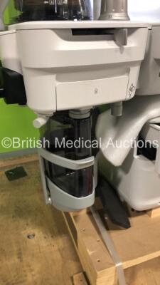 GE Carestation 650c Anaesthesia Machine Software Version 01 with Bellows Absorber and Hoses (Powers Up) *S/N SM8153600092WA* **Mfd 08/15** TRADE RESTRICTIONS * Countries under embargo or trade restrictions, countries where refurbished equipment sales are - 6