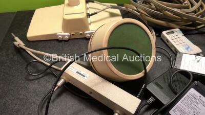 Mixed Lot Including 1 x Interacoustics A5 Pediatric Audiometer (No Power) 3 x Dinamap BP Hoses, 6 x Dinamap Procare AC/DC Adapters 1 x Huntleigh Fetal Doppler Unit (Untested due to Missing Batteries with Missing Battery Cover-See Photo) 1 x Circuplode 462 - 2