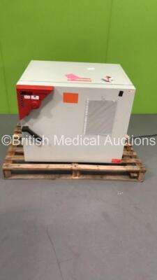 Jencons Scientific 2.0 FED 115 Binder (Powers Up) *S/N 05-892048*