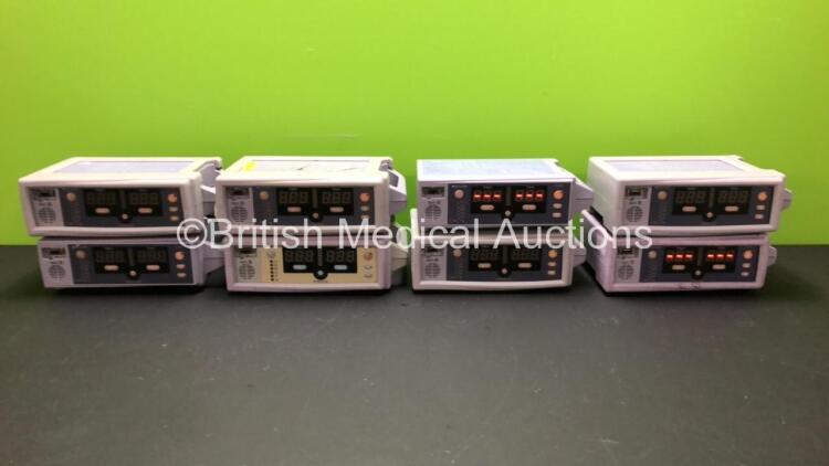 7 x Nellcor OxiMax N-560 and 1 x Nellcor N-550 Oximeters (All Power Up) *P1020606274 - 011114031631 - 01111090450 - 011107090557 - 011111090462*